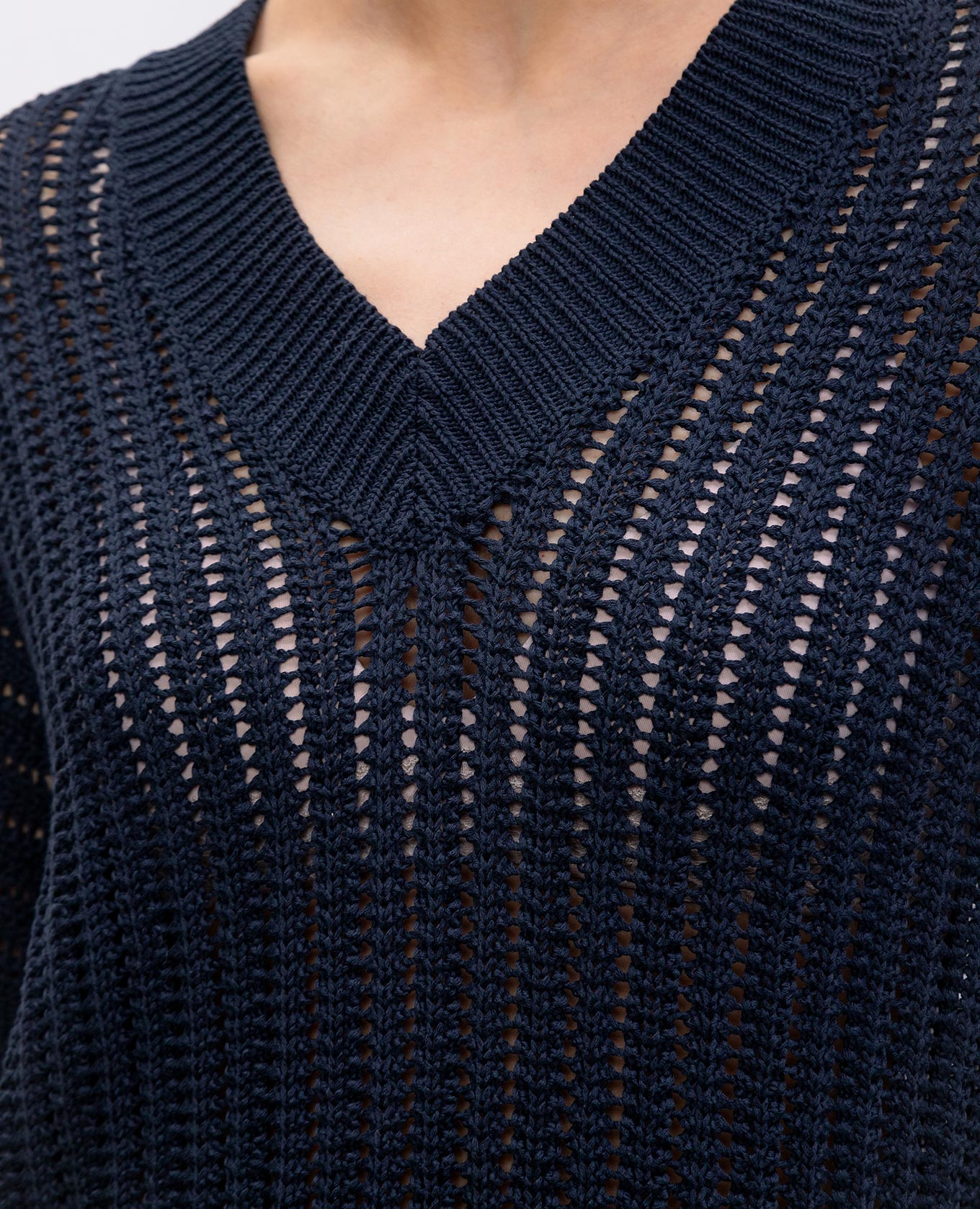 Blue openwork pullover with monil chain Brunello Cucinelli 5