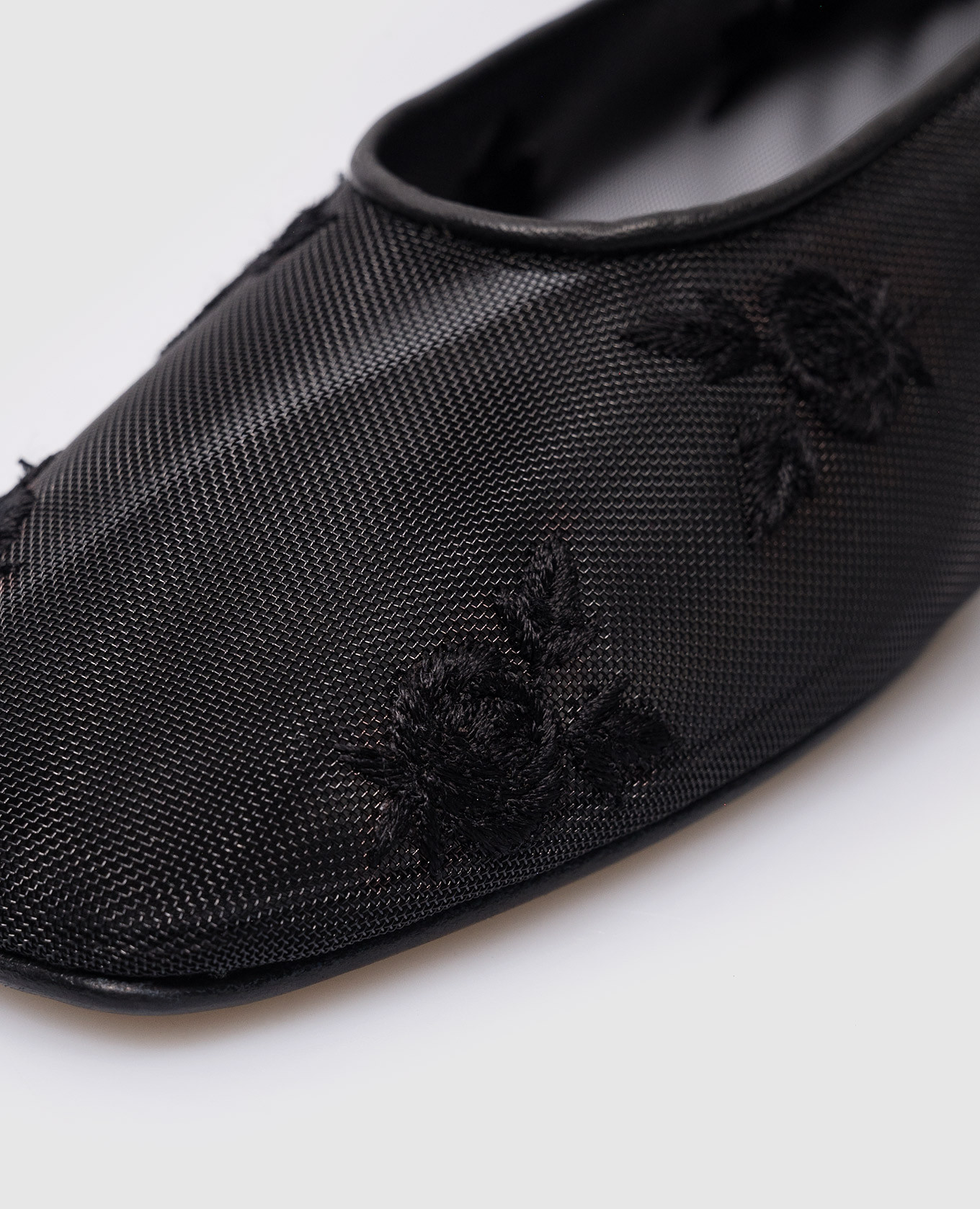 

Black ballet flats with embroidery Magda Butrym