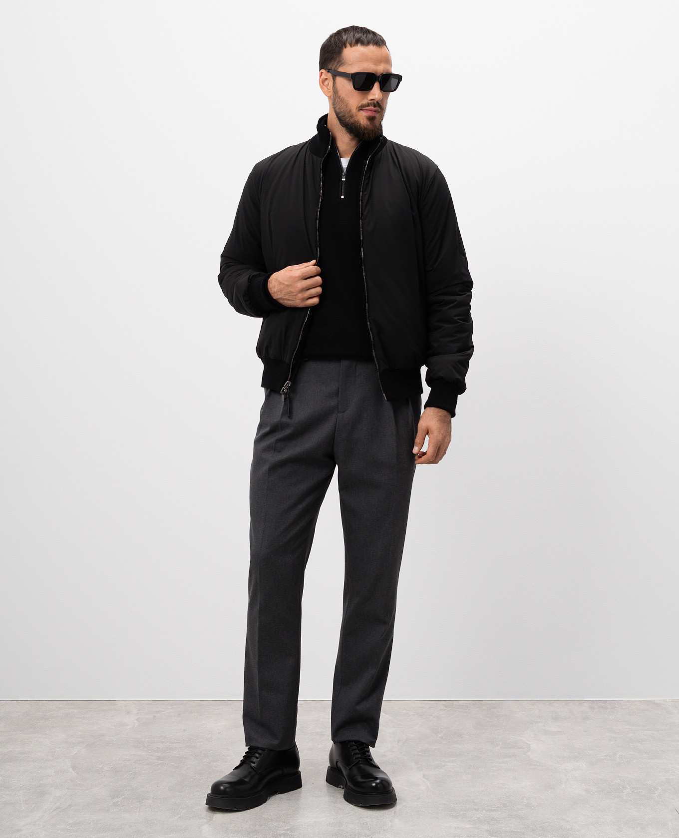 

Black cashmere sweater Agnona