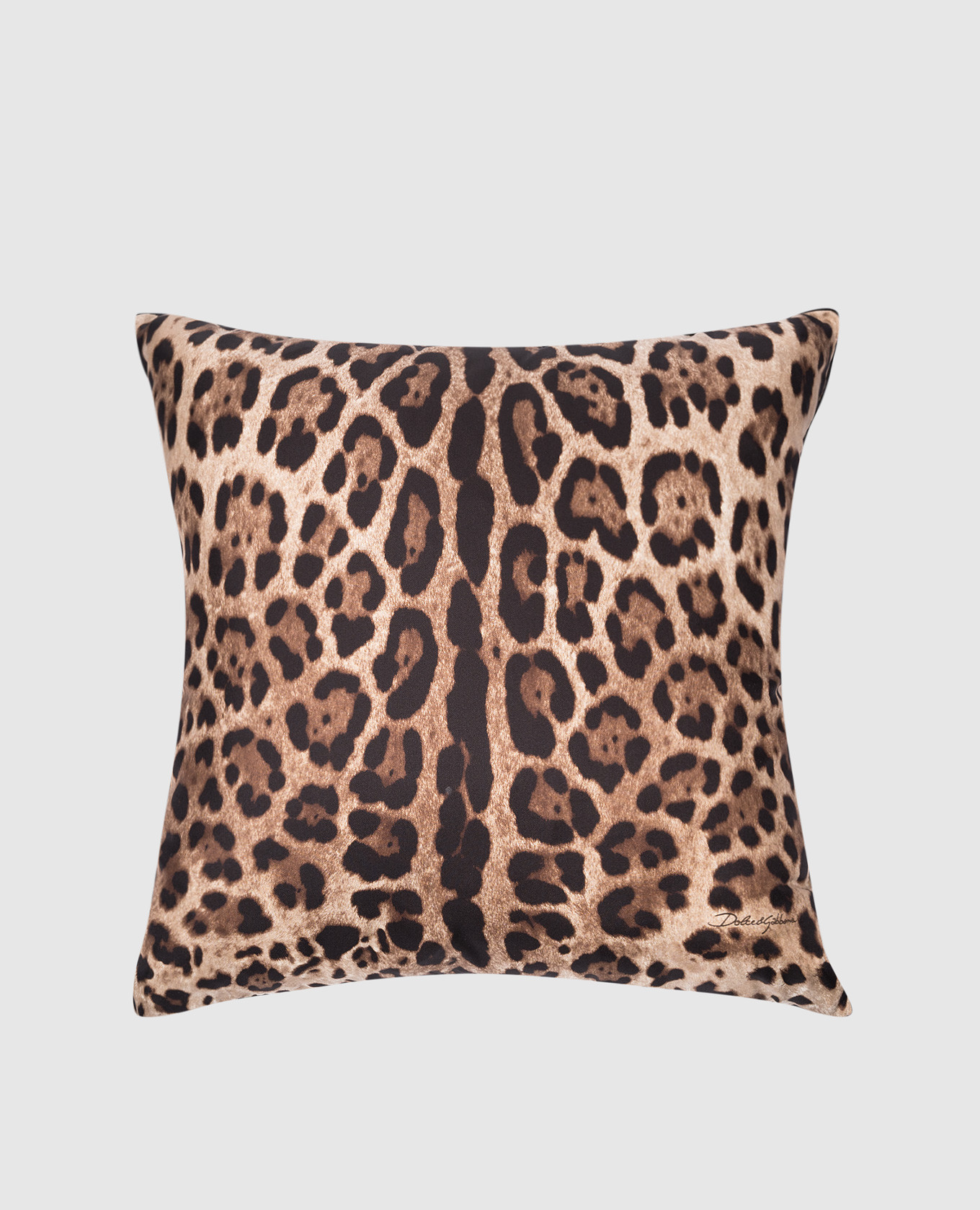 

Brown pillow made of silk in an animalistic print Dolce&Gabbana