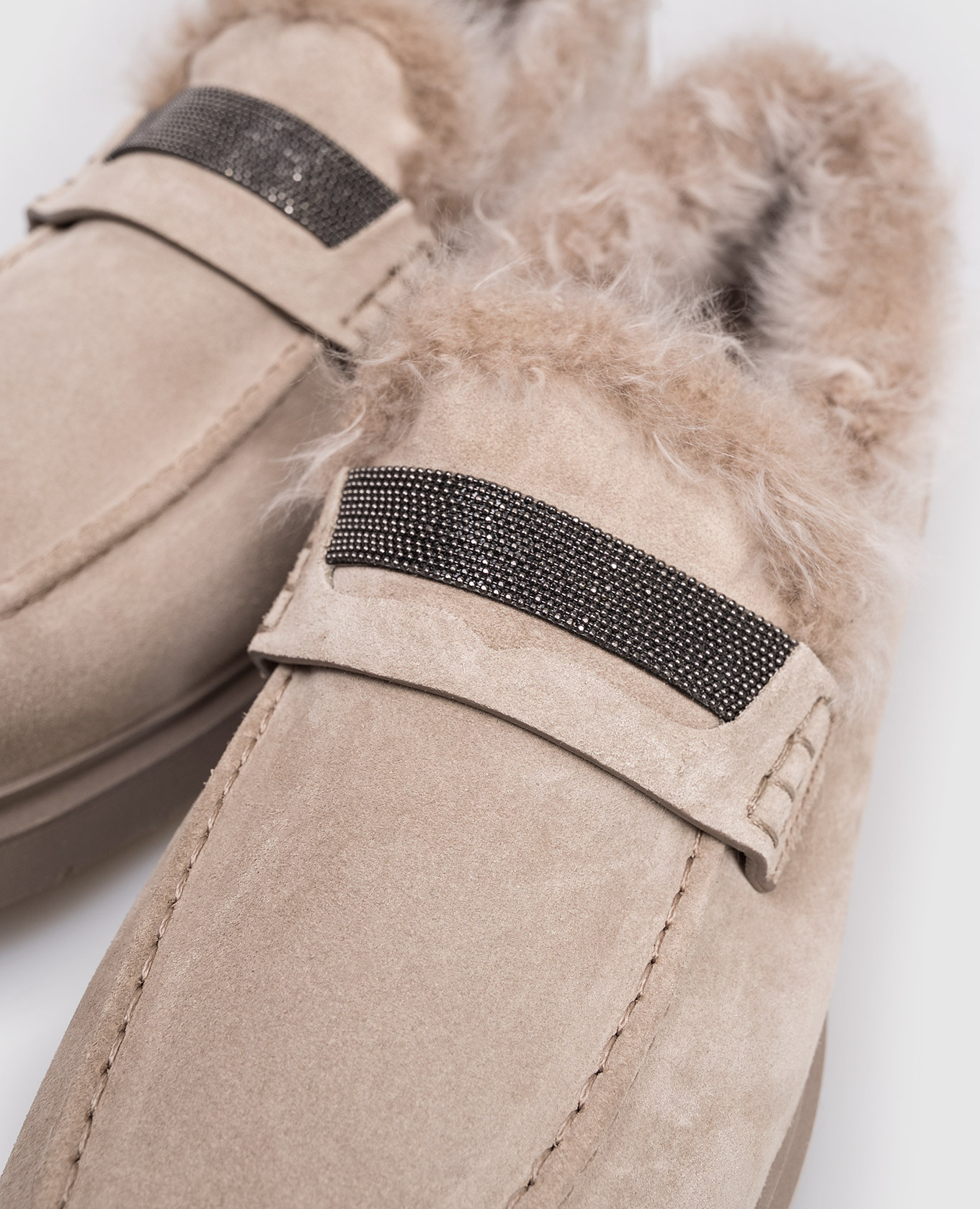 

Beige suede loafers with fur trim Brunello Cucinelli