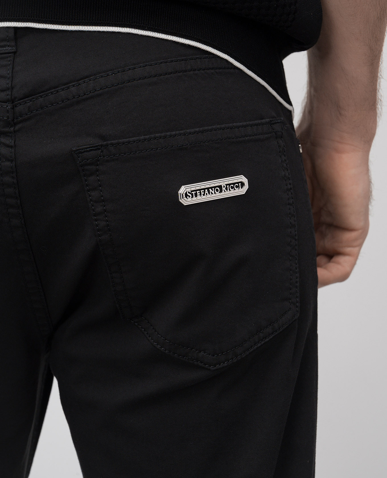 

Black jeans with logo patch Stefano Ricci