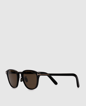 Tom Ford Black sunglasses with logo FT1049D