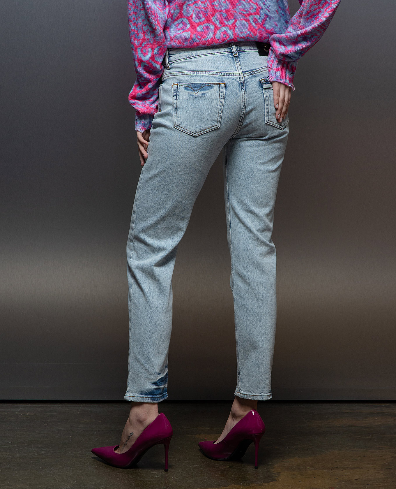 Blue jeans with logo patch Versace Jeans Couture 4