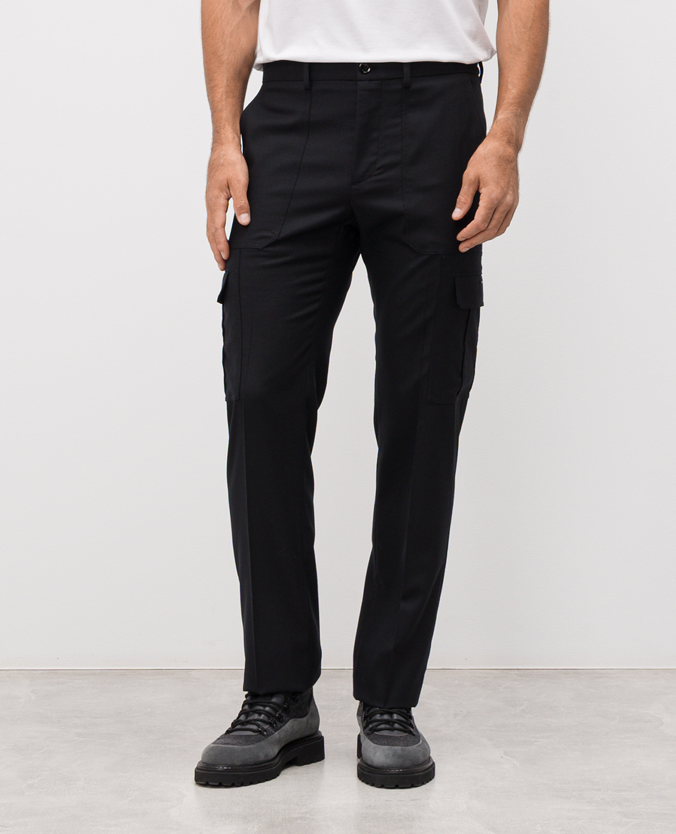 

Black wool cargo pants with logo Stefano Ricci