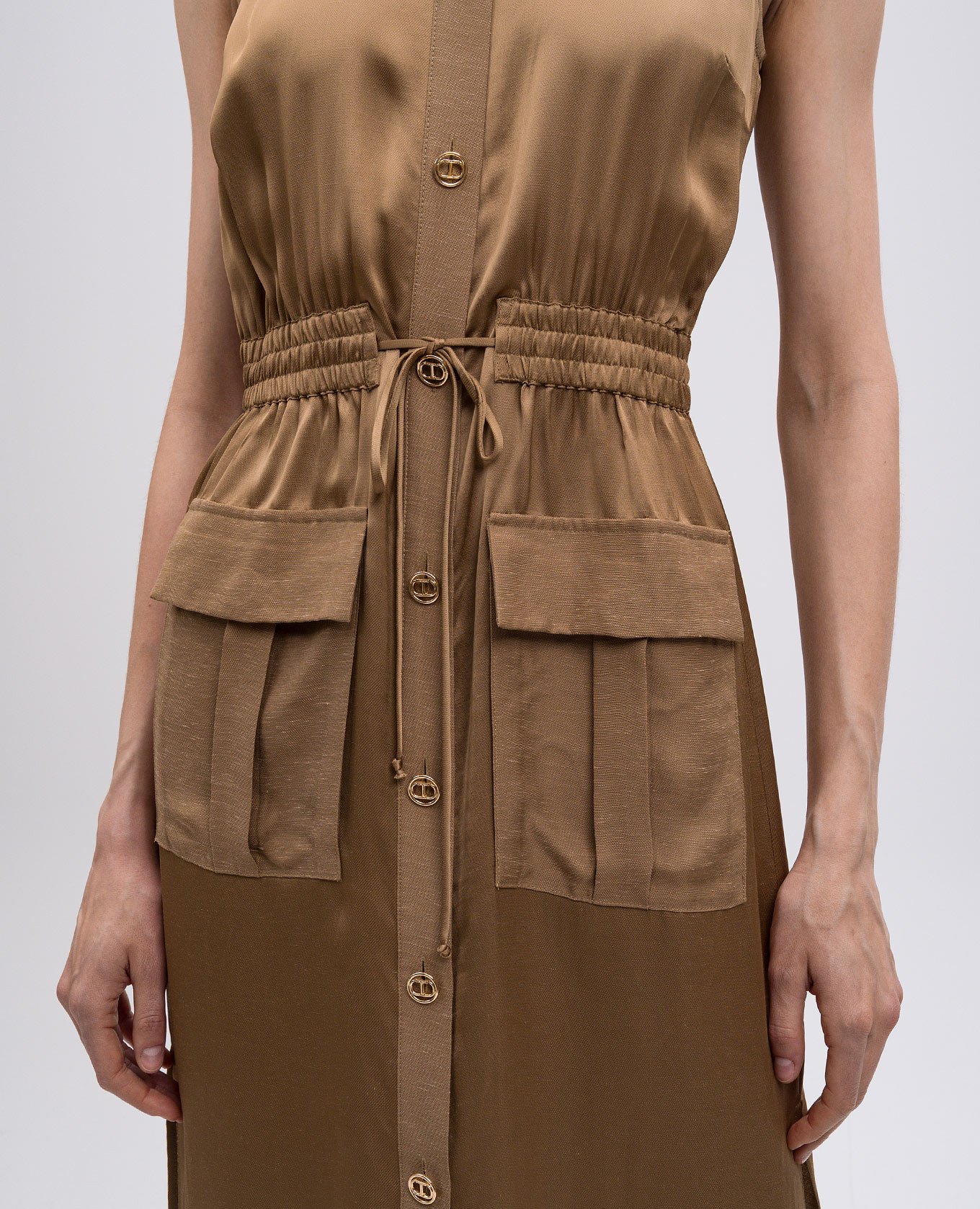 

Brown shirt dress with emblem Twinset