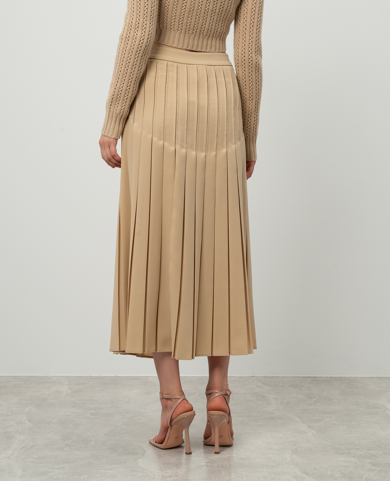 

Beige pleated skirt LUISA Max Mara