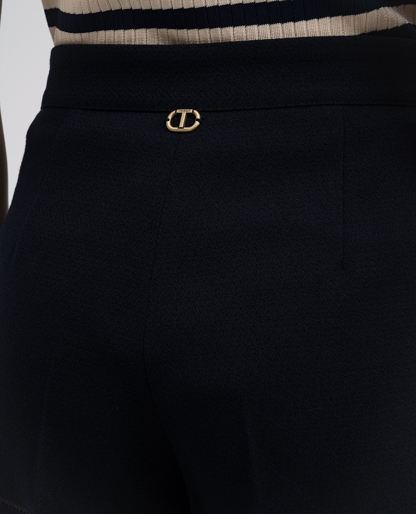 Blue shorts with logo emblem Twinset 5
