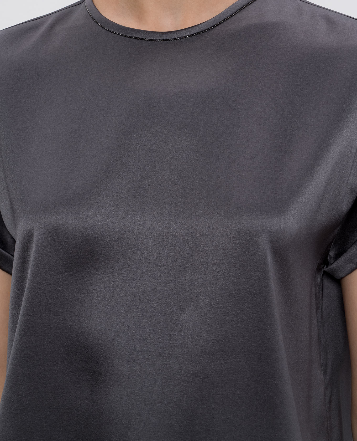 Gray silk top with monil chain Brunello Cucinelli 5