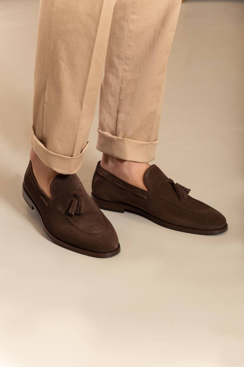 

Brown suede loafers with tassels Brunello Cucinelli