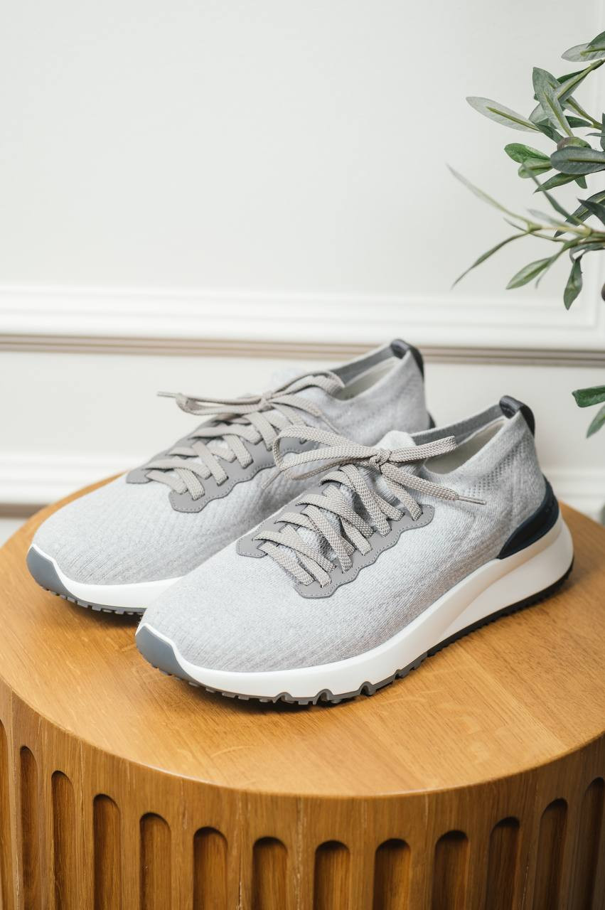 

Grey sneakers with textured logo Brunello Cucinelli