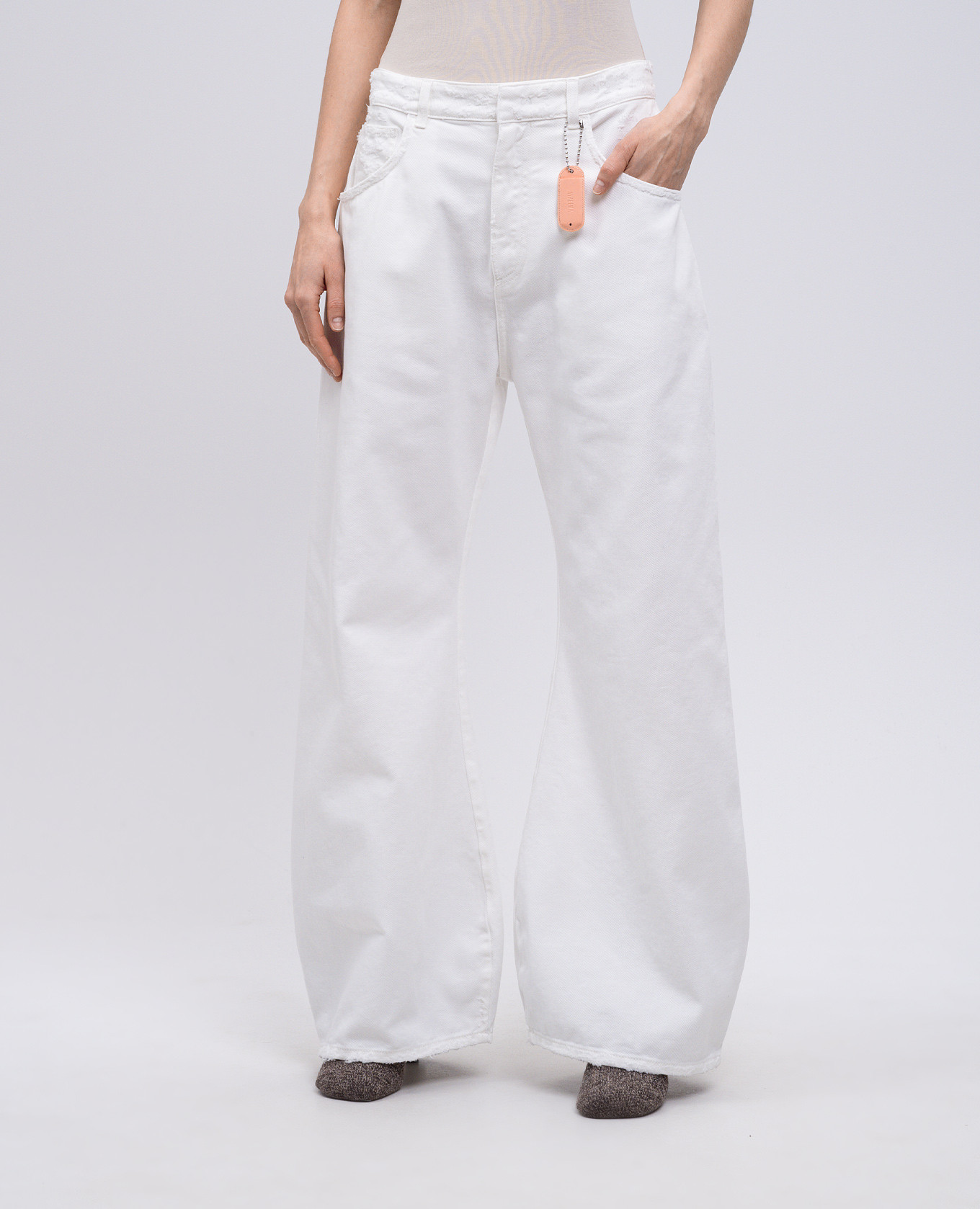 White flared jeans with holes SSHEENA 3