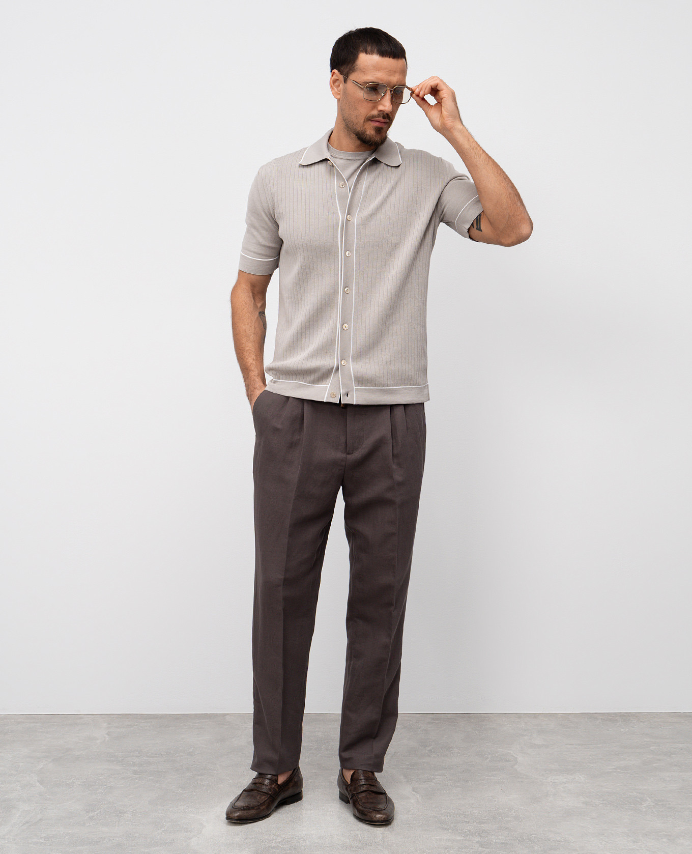 

Grey silk T-shirt with contrast trim Agnona