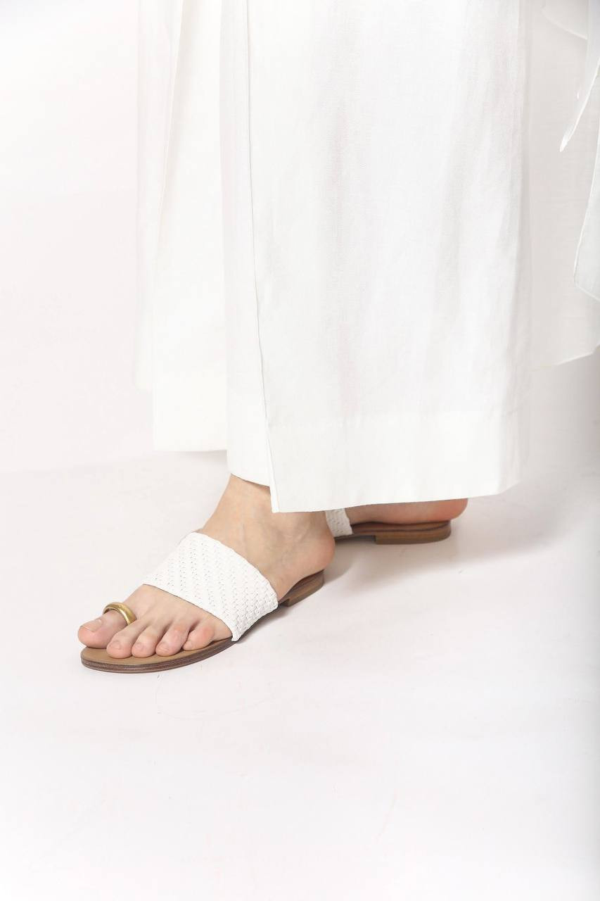 

Ariana white woven flip-flops Simkhai
