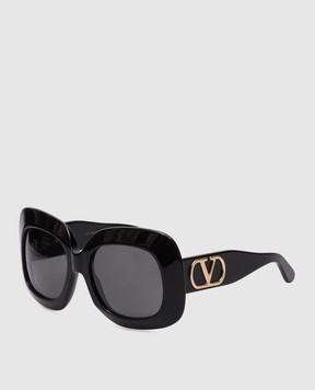 Valentino Black sunglasses with VLogo Signature emblem VLS180A59