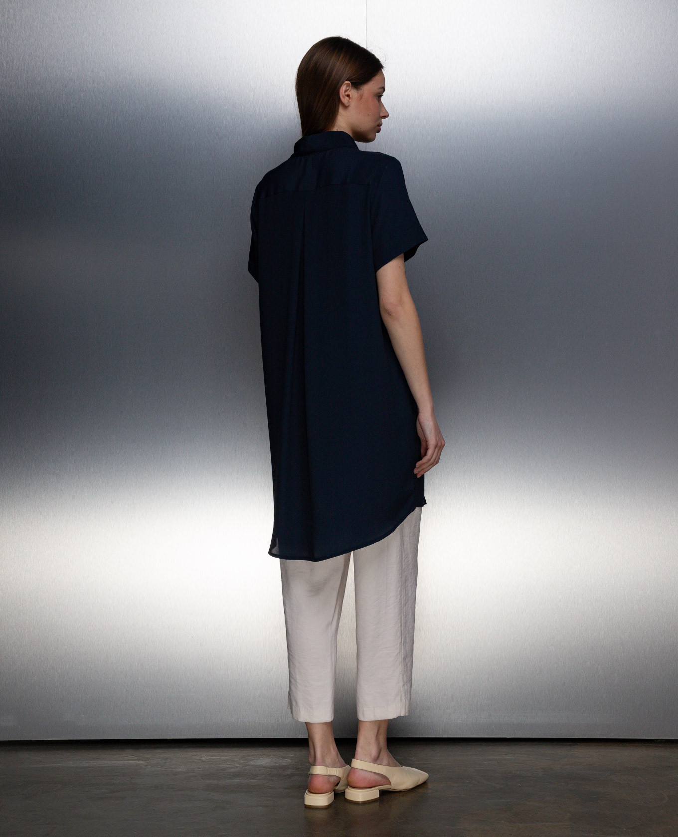 Blue elongated blouse with silk COLOMBO 4