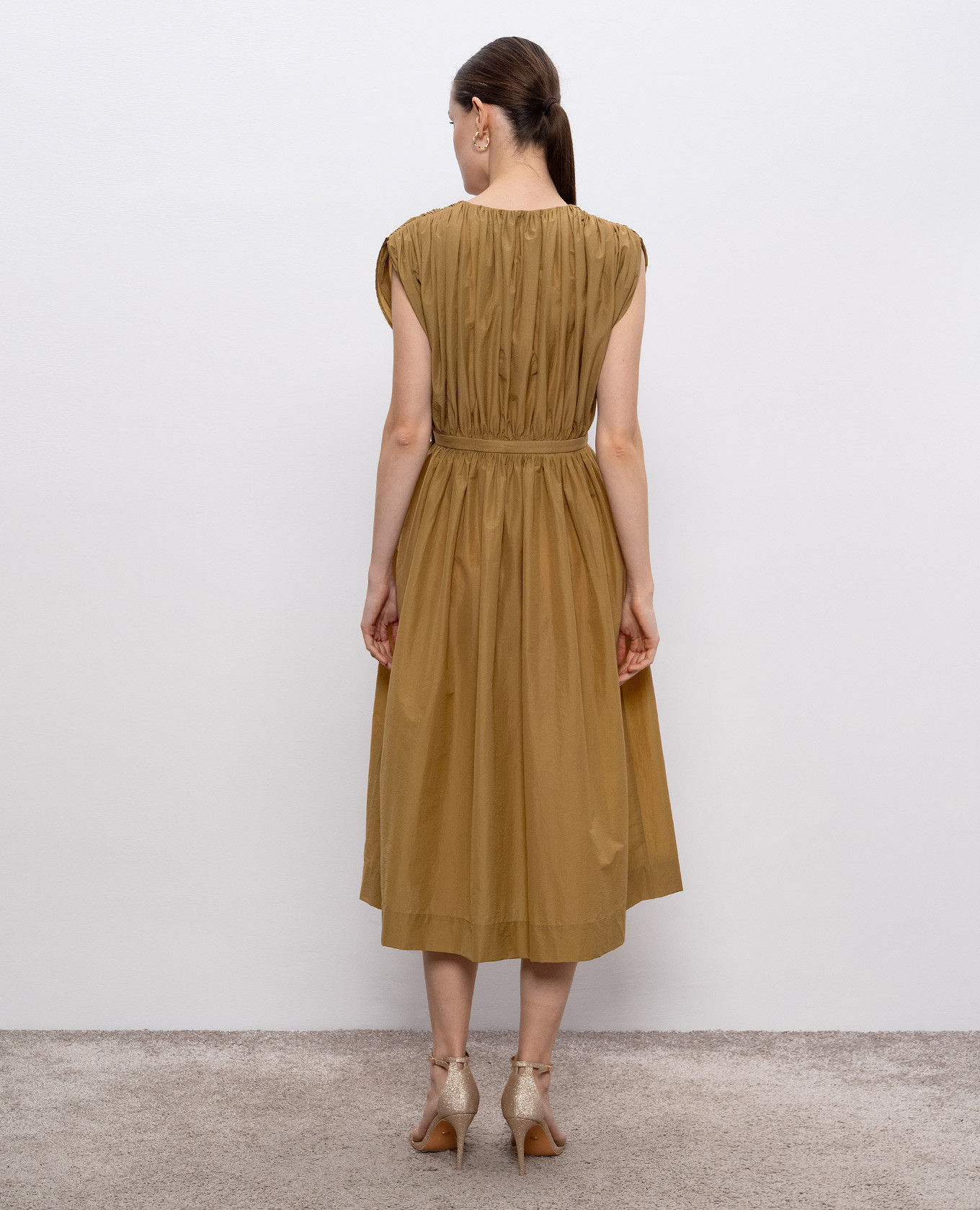 

Brown midi dress with drapery Philosophy di Lorenzo Serafini