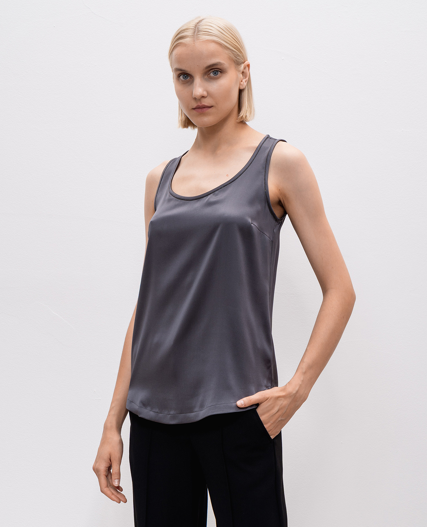 Gray silk top with monil chain Brunello Cucinelli 3