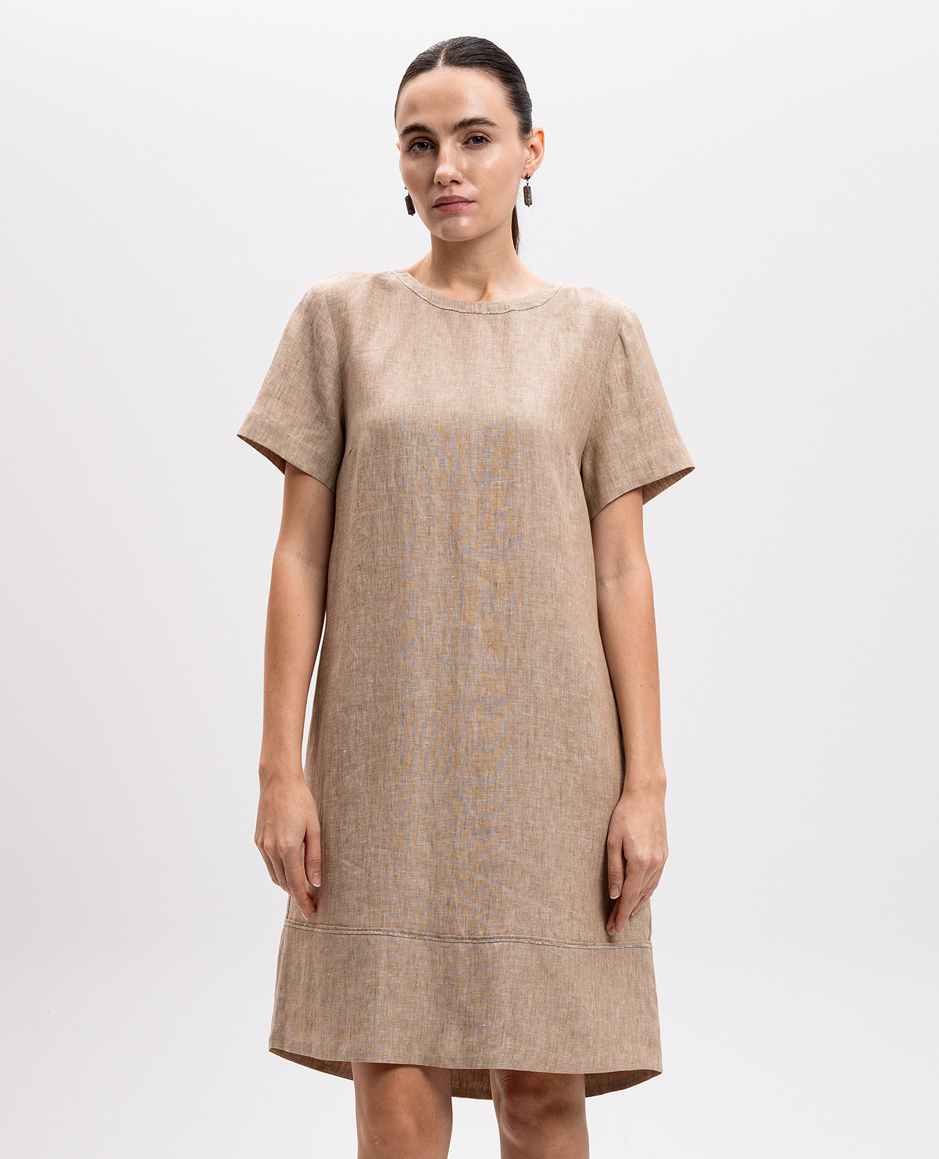 

Beige linen dress with monil chain Peserico