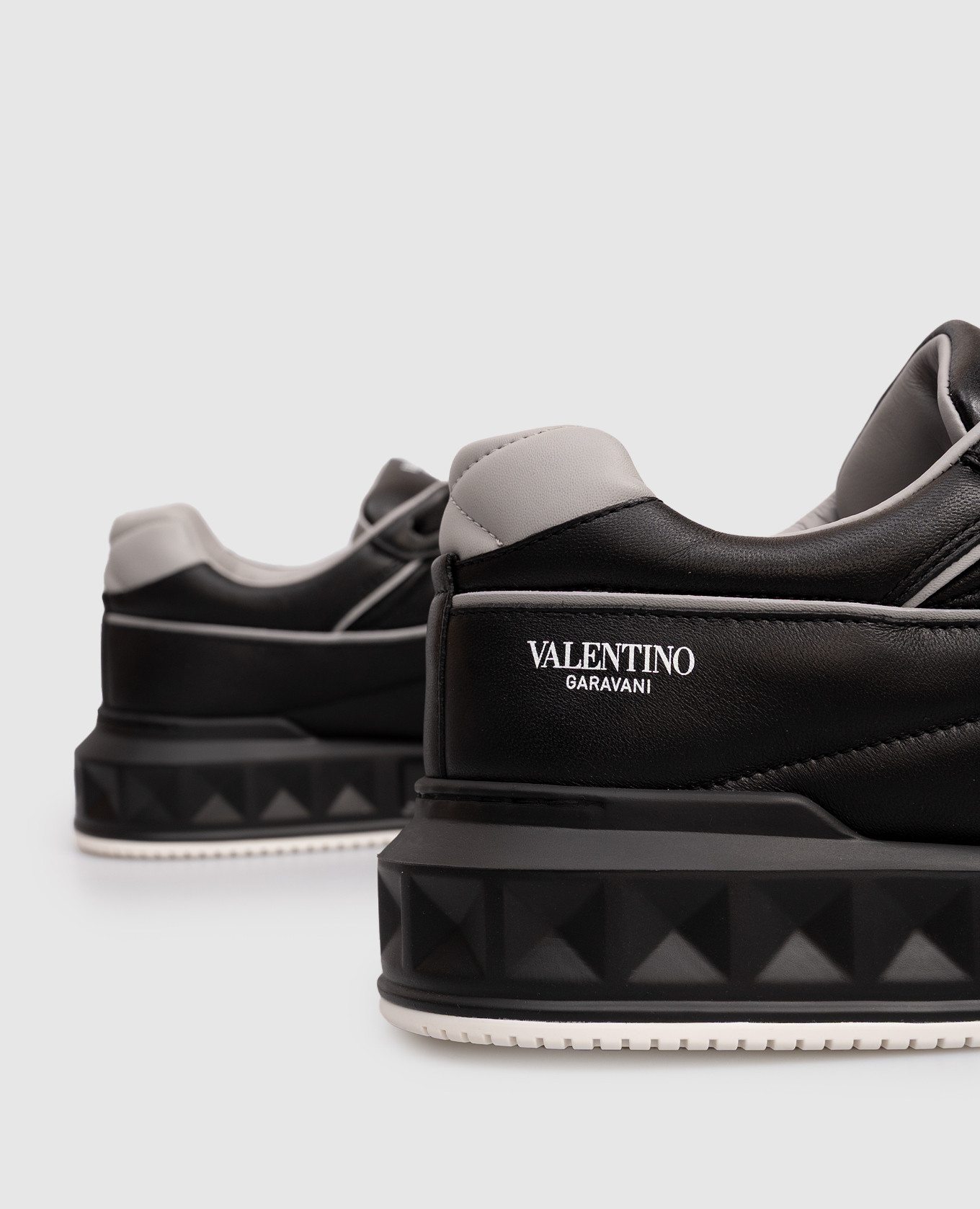 

Black leather sneakers ONE STUD XL Valentino