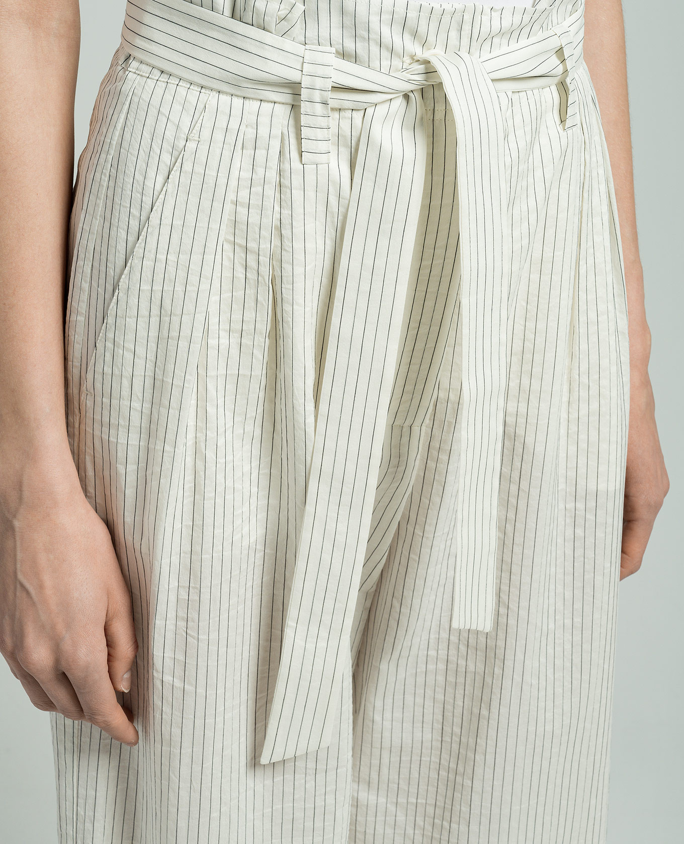 White pants XERO with striped silk Max Mara 5