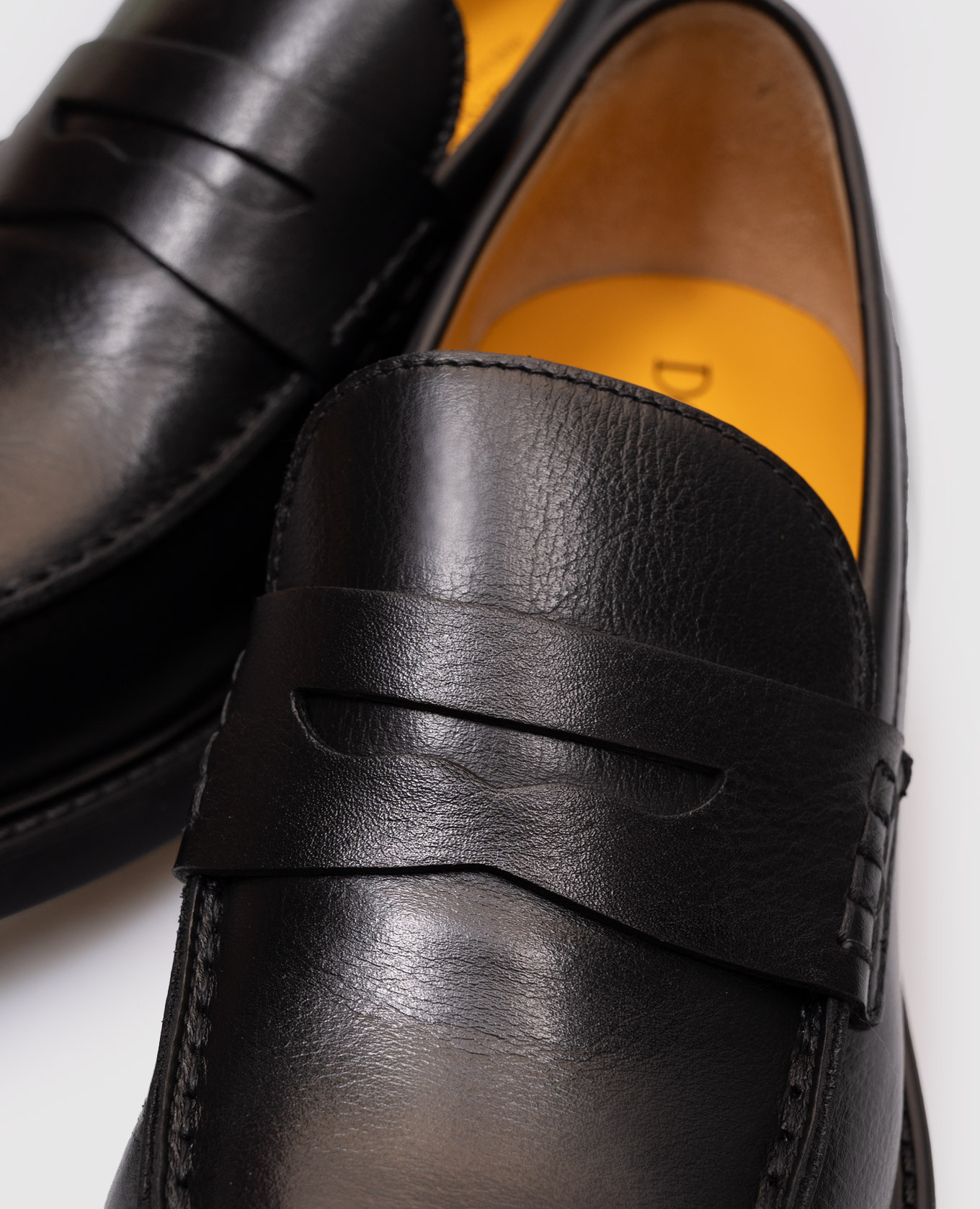 Black leather loafers Doucal's 5