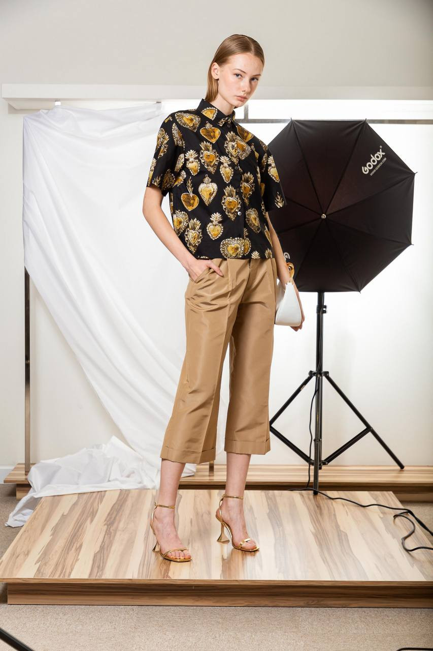 

Black shirt in a print Dolce&Gabbana