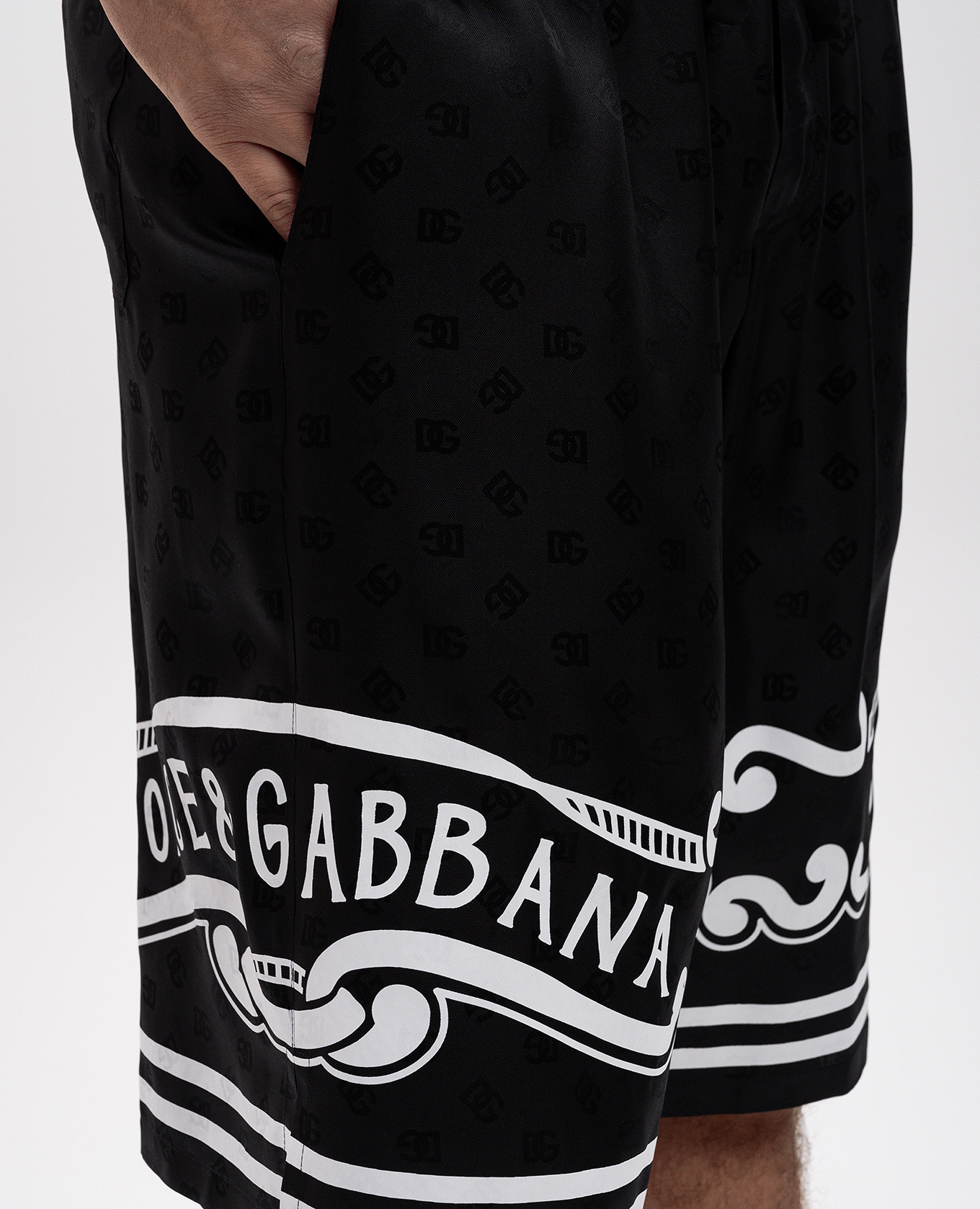 

Black silk shorts with logo Dolce&Gabbana