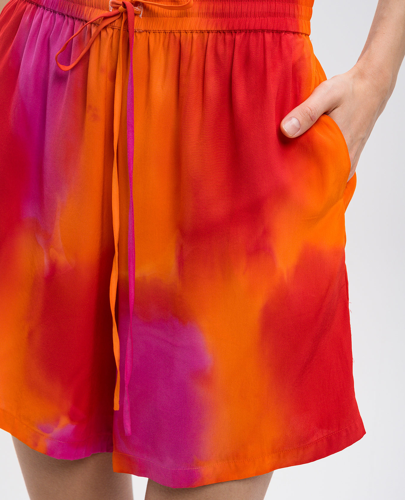 

AMBER orange silk shorts Gary Bigeni