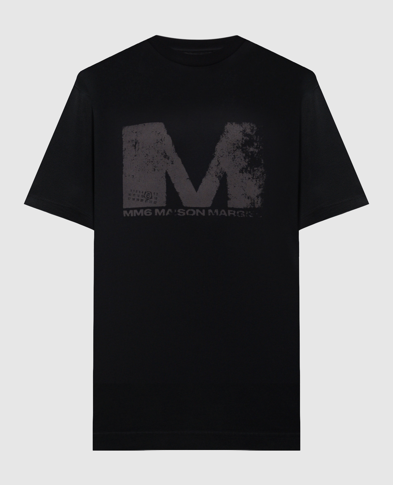 Black t-shirt with logo print