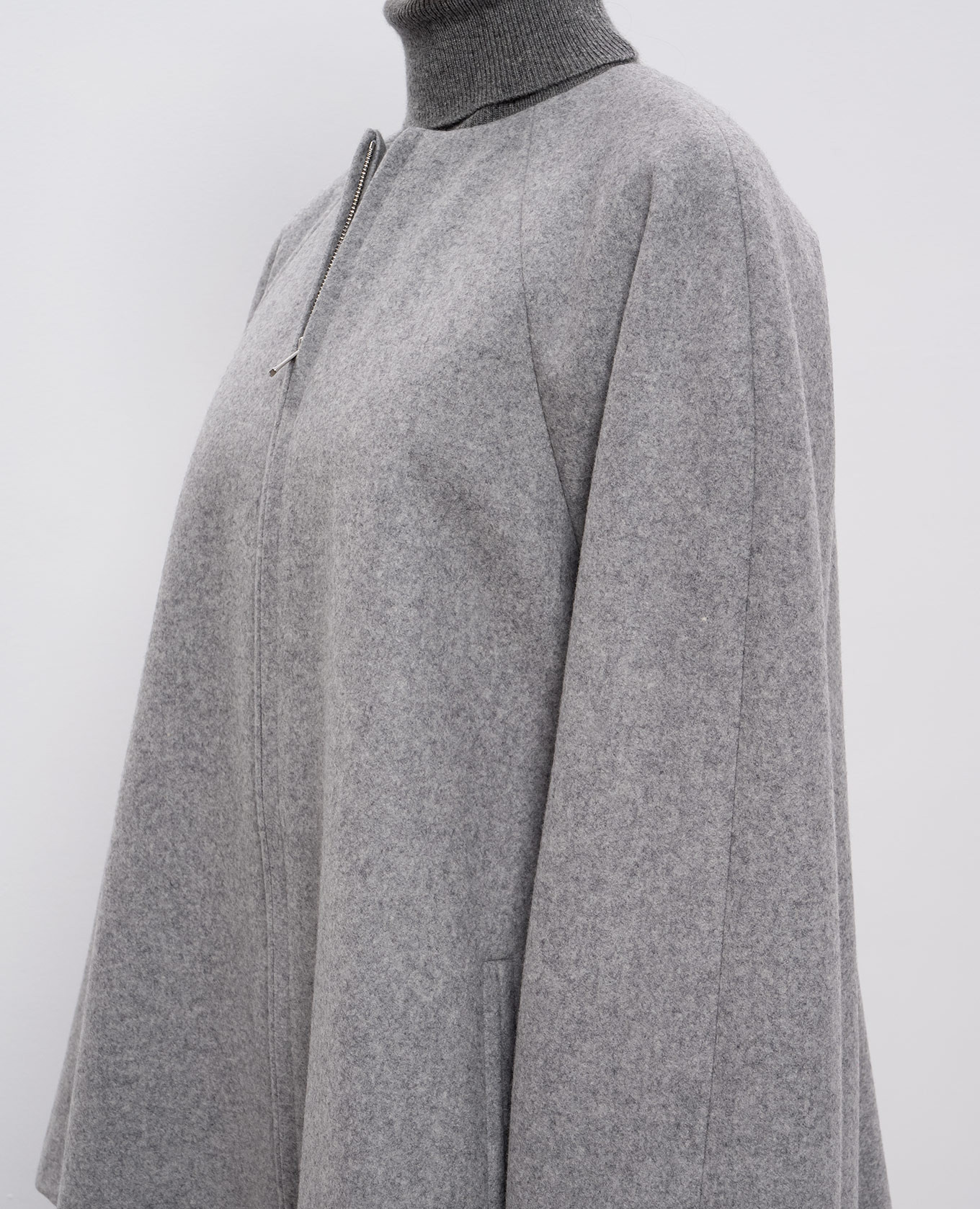Gray wool coat Intoca 5