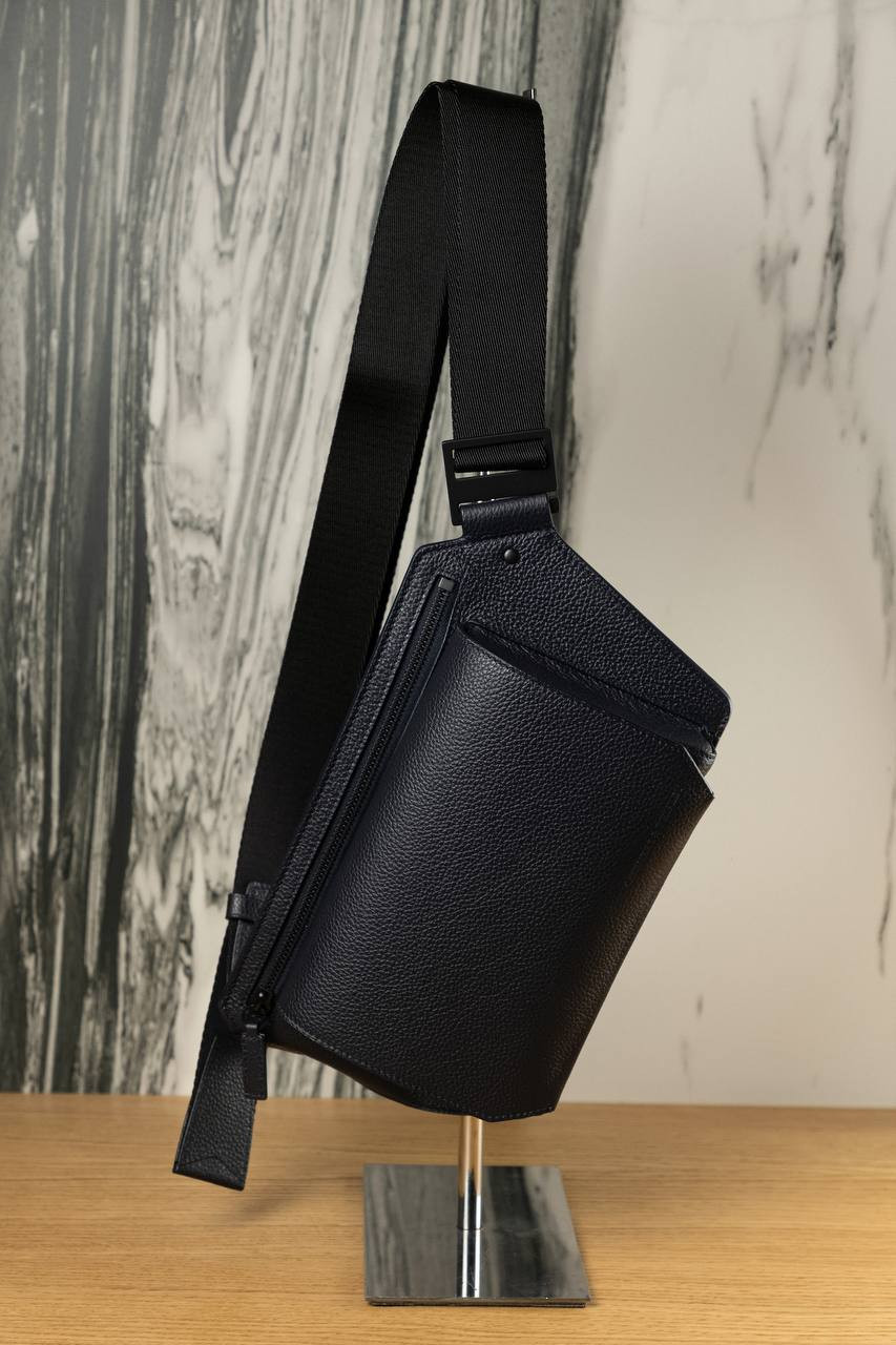 Blue leather belt bag with embossed logo Cashmere&Whiskey 5