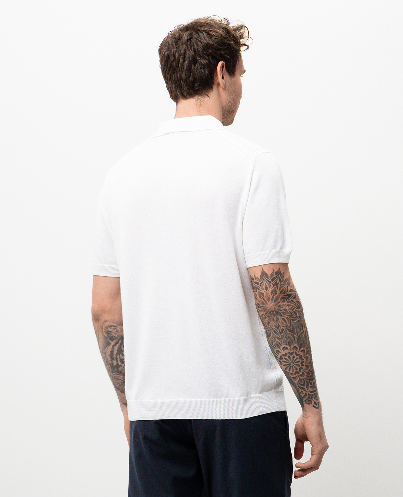 

White polo shirt with a pattern Canali