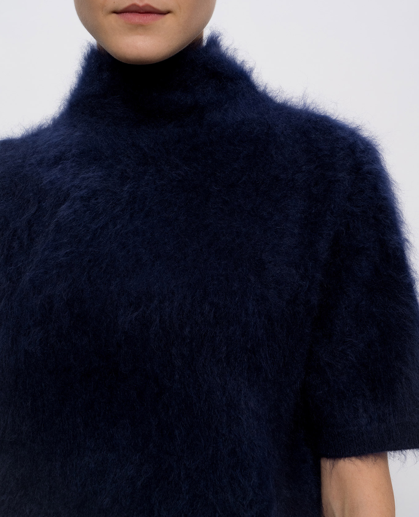 

Madelene blue short-sleeved sweater LISA YANG