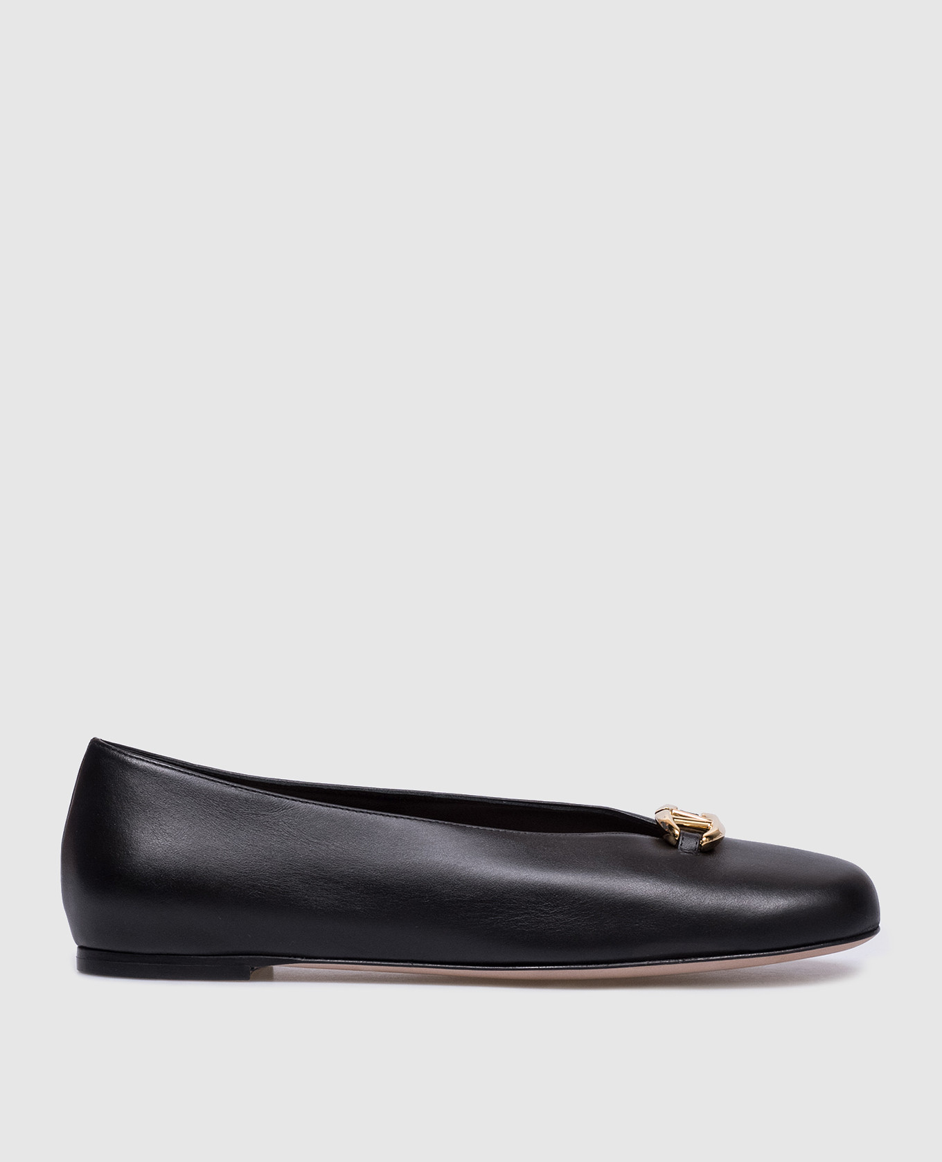 Black leather ballet flats with metallic logo valentino