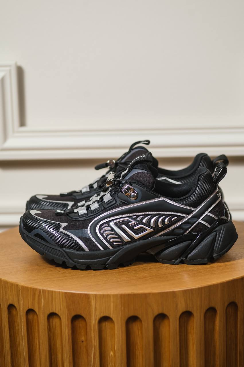 

Black Cosmic Dust sneakers with logo Balmain