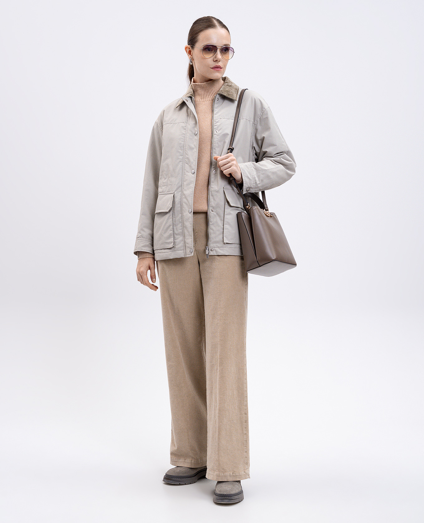 

Khaki jacket with brand patch Peserico