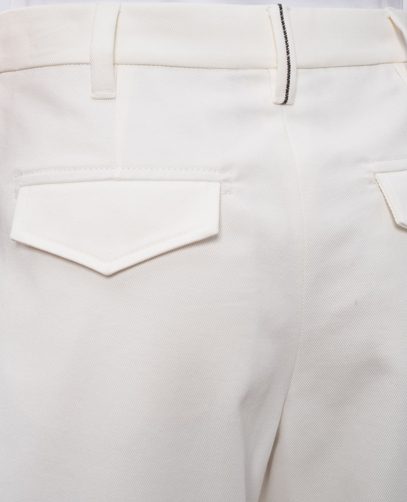 

White pants with a monil chain Brunello Cucinelli