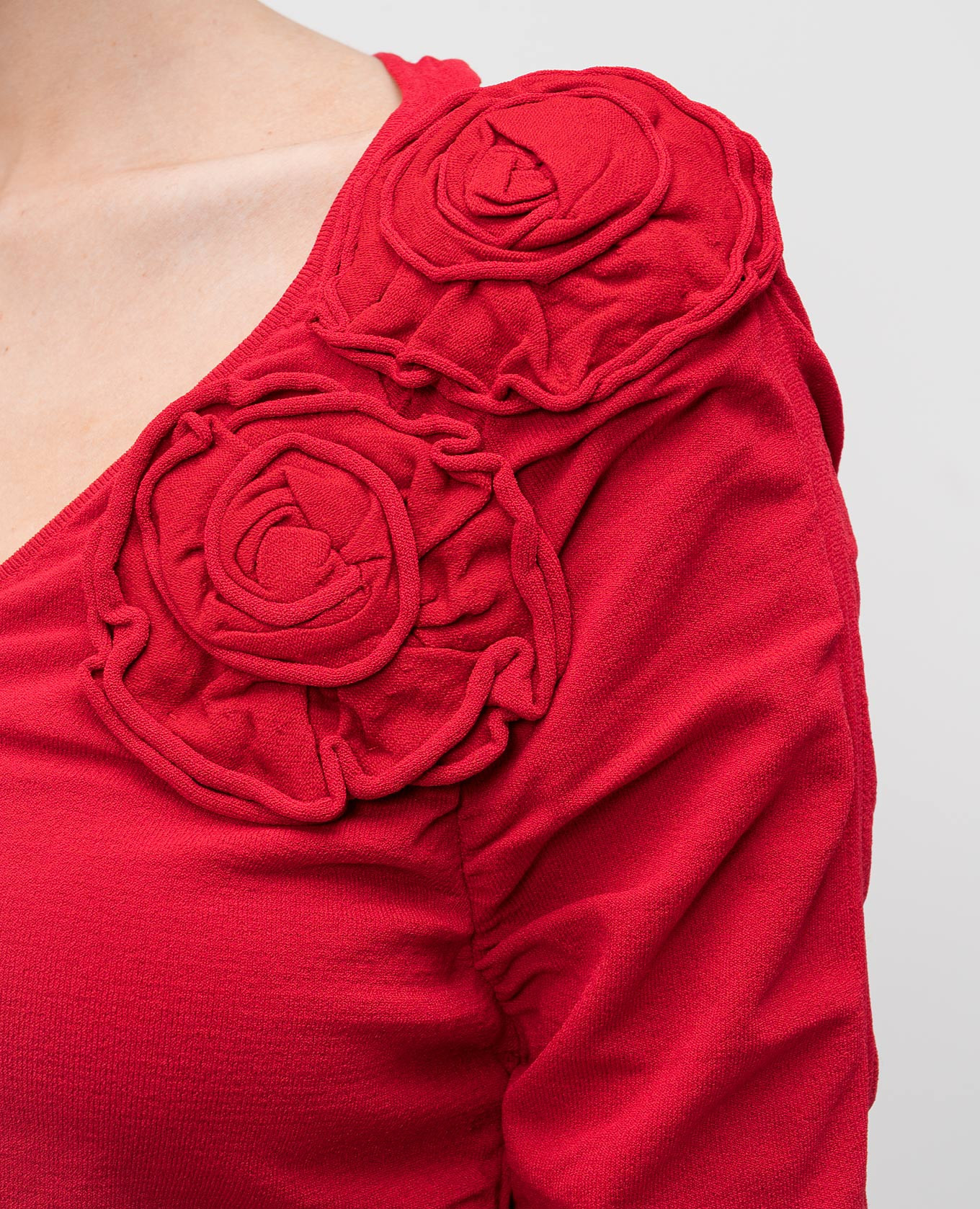 Red long sleeve with applique Twinset 5