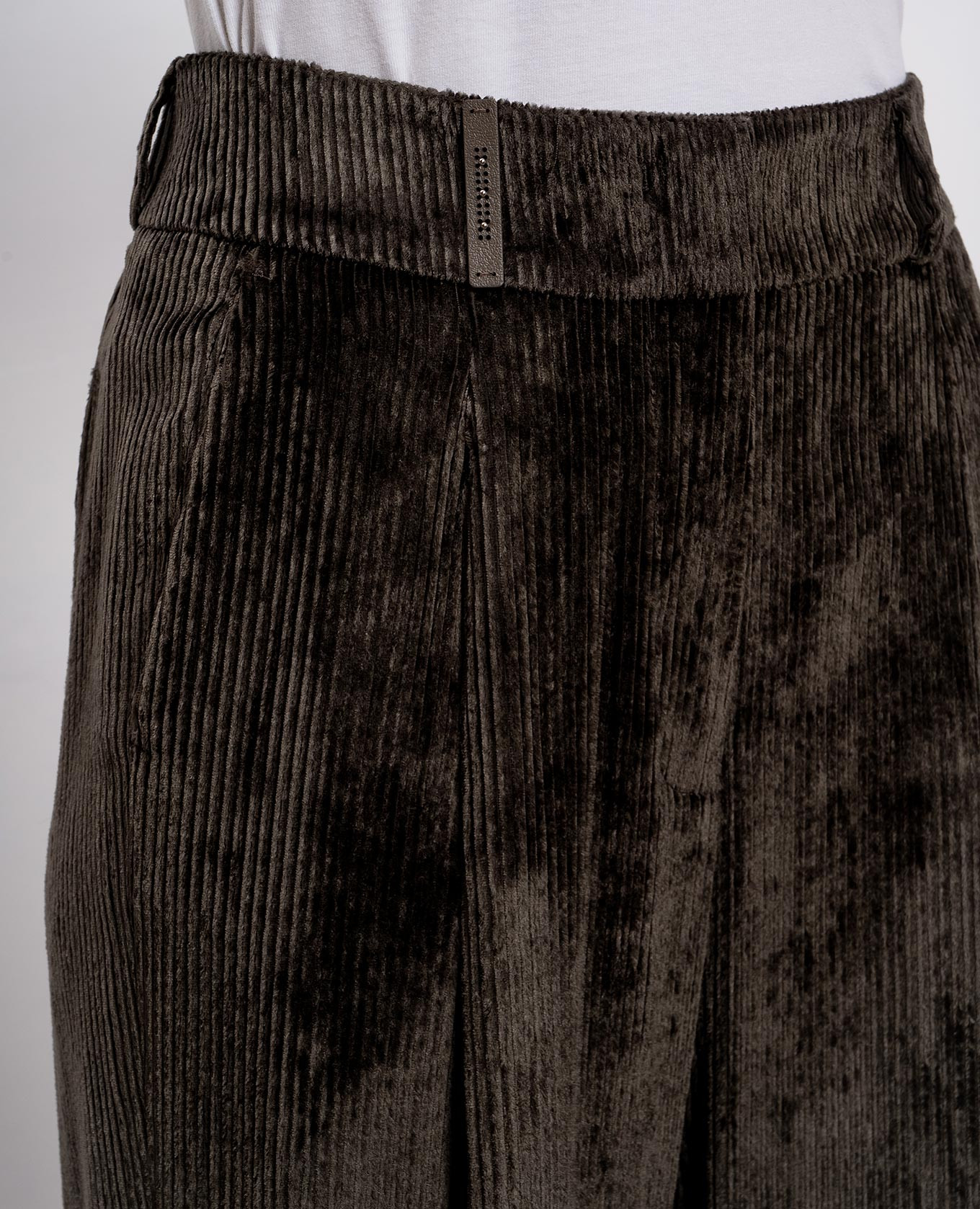 Khaki corduroy pants Peserico 5