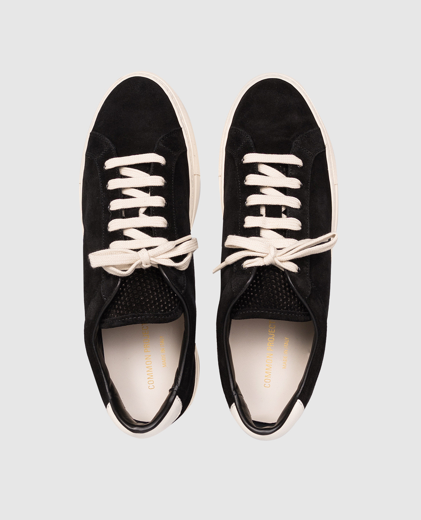 

Black suede sneakers Retro Vintage Common Project
