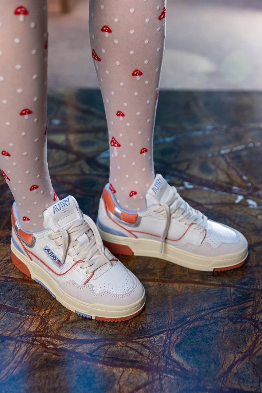 

CLC white leather sneakers with logo patch AUTRY