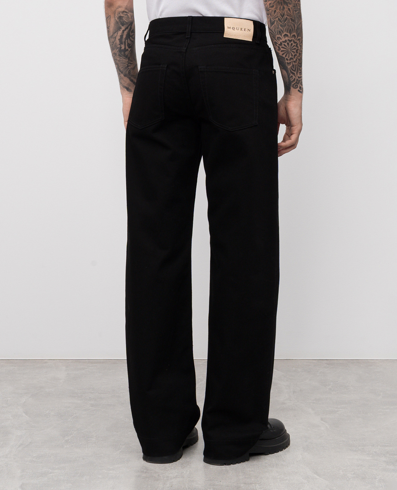 Black jeans with logo patch Alexander McQueen 4