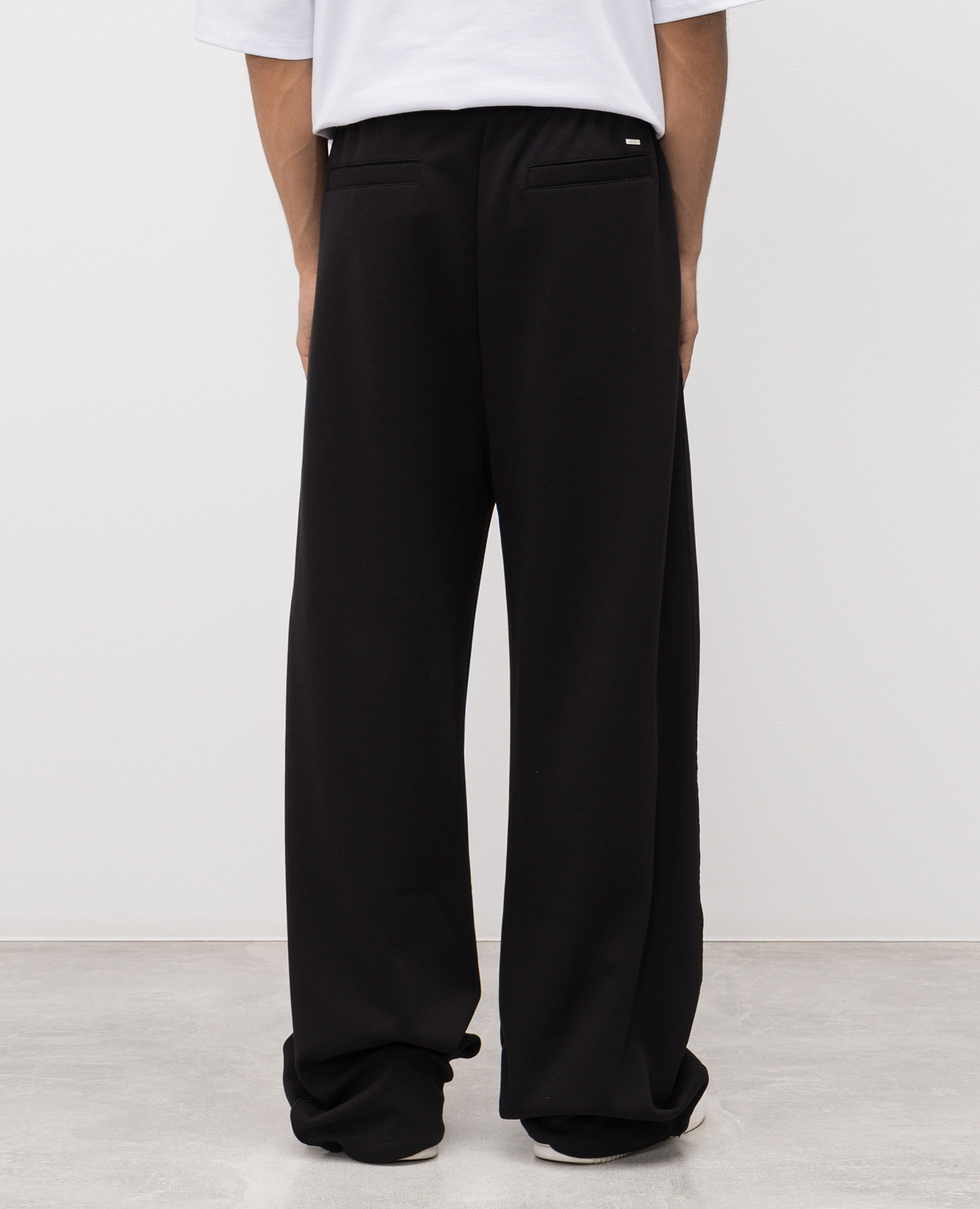 

Black sweatpants with logo AMIRI