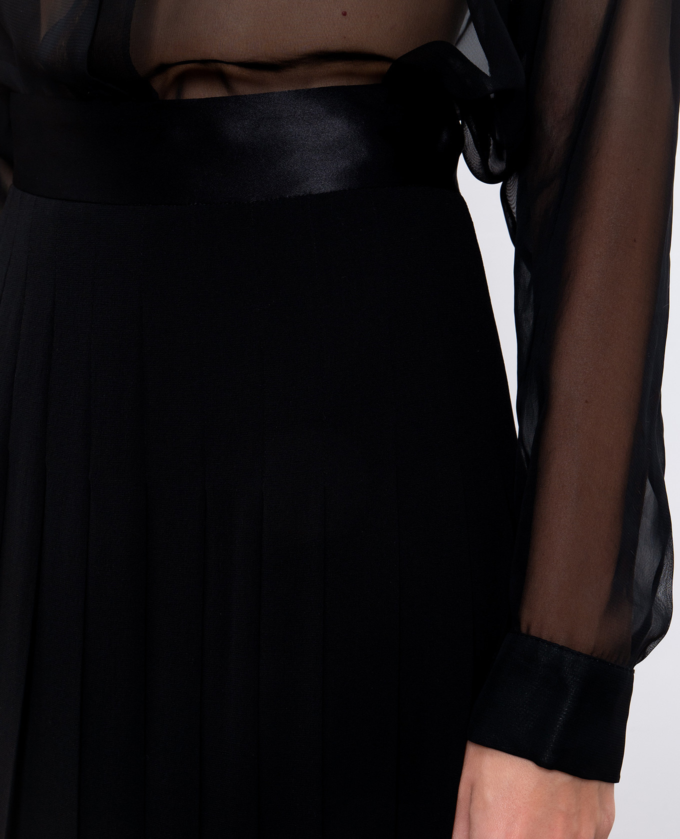 

Black pleated silk skirt Dolce&Gabbana