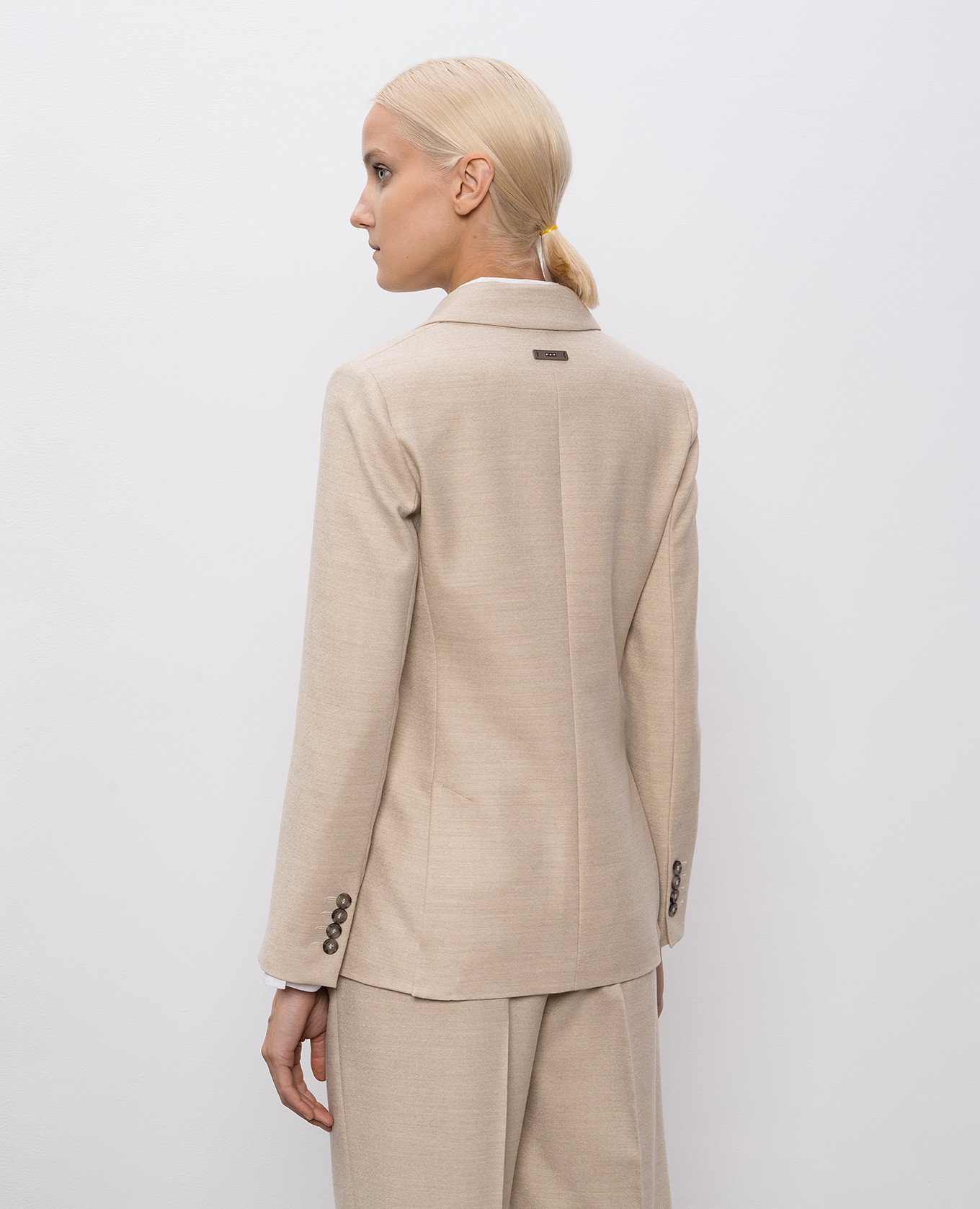 Beige double-breasted wool jacket Peserico 4