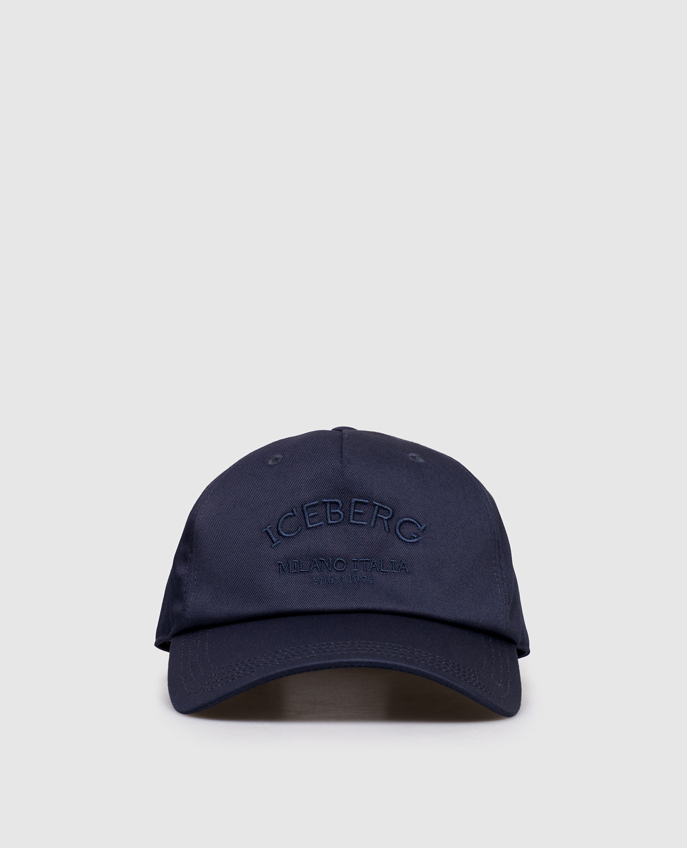 

Blue cap with logo embroidery Iceberg