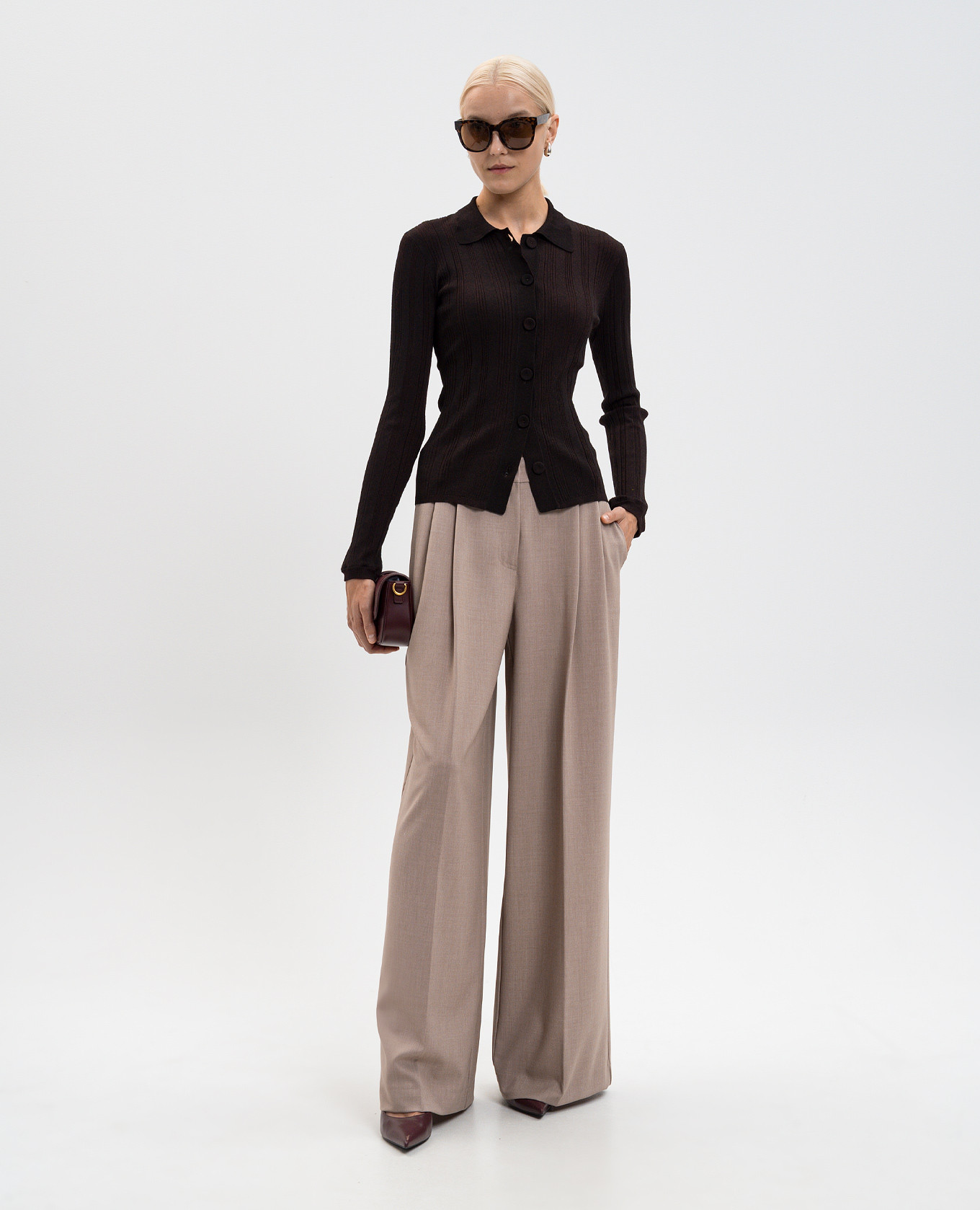 Beige pants with logo Twinset 2