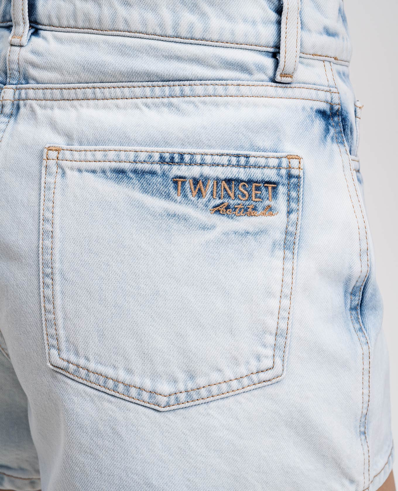 Blue denim shorts with logo embroidery Twinset 5