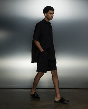 Jan Jan Van Essche Black shorts SHORTS10WASHISHIRTING